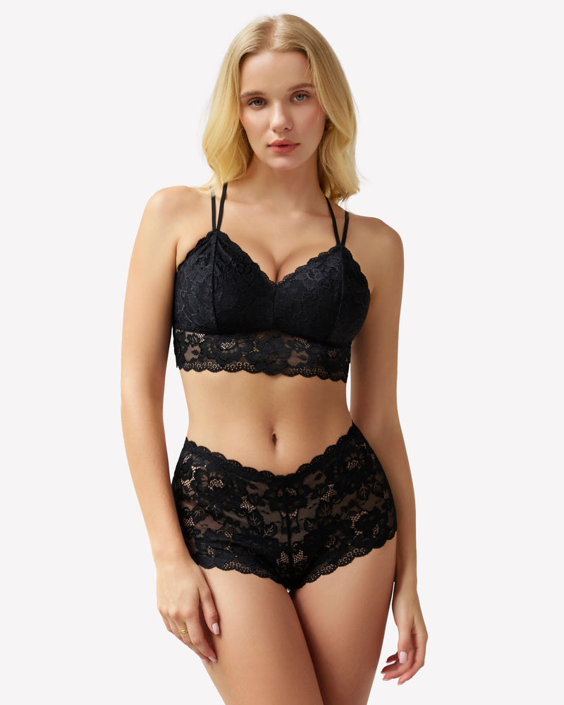 Black lace bra and panty set. Floral lace lingerie for women. Sexy and comfortable design.