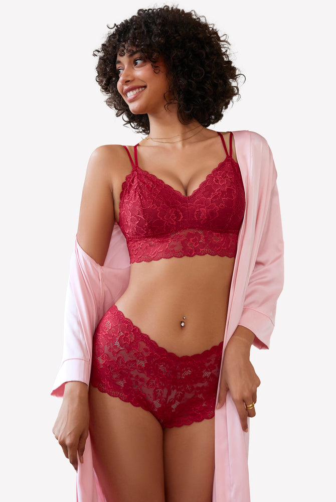 Red floral lace bra and panty set for women. Sexy and comfortable lingerie design.