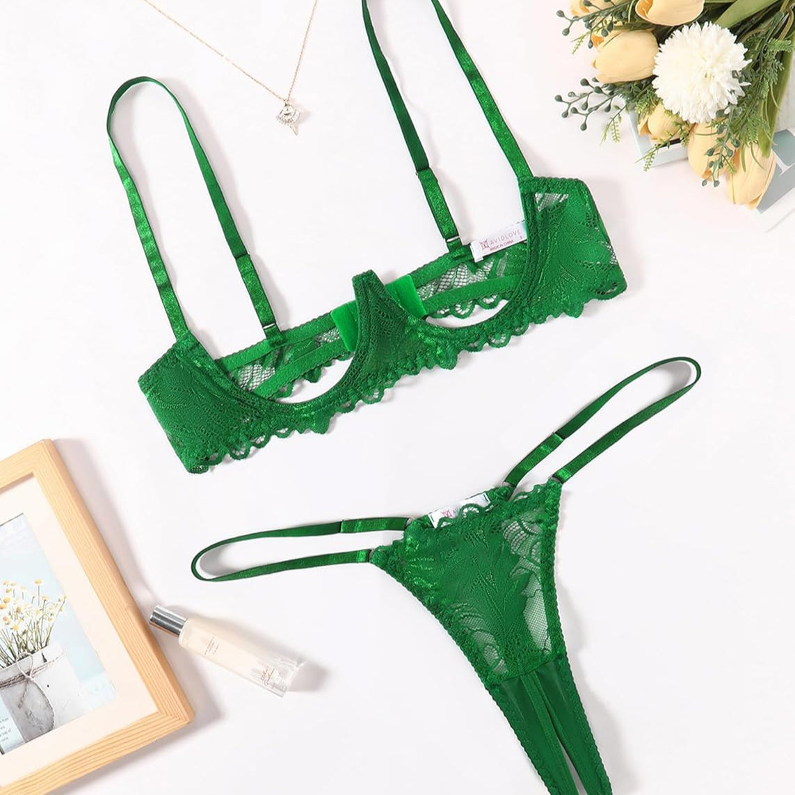 Lace Bra and Panty Underwire Lingerie Set