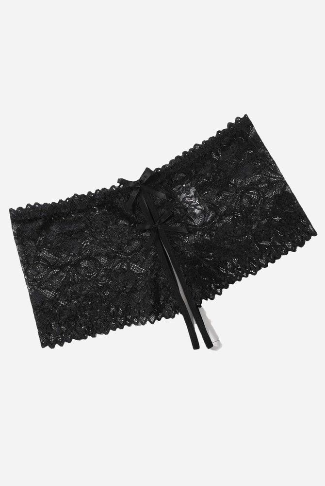 Black lace high waist panty with bow. High-rise design and floral lace for sexy lingerie.