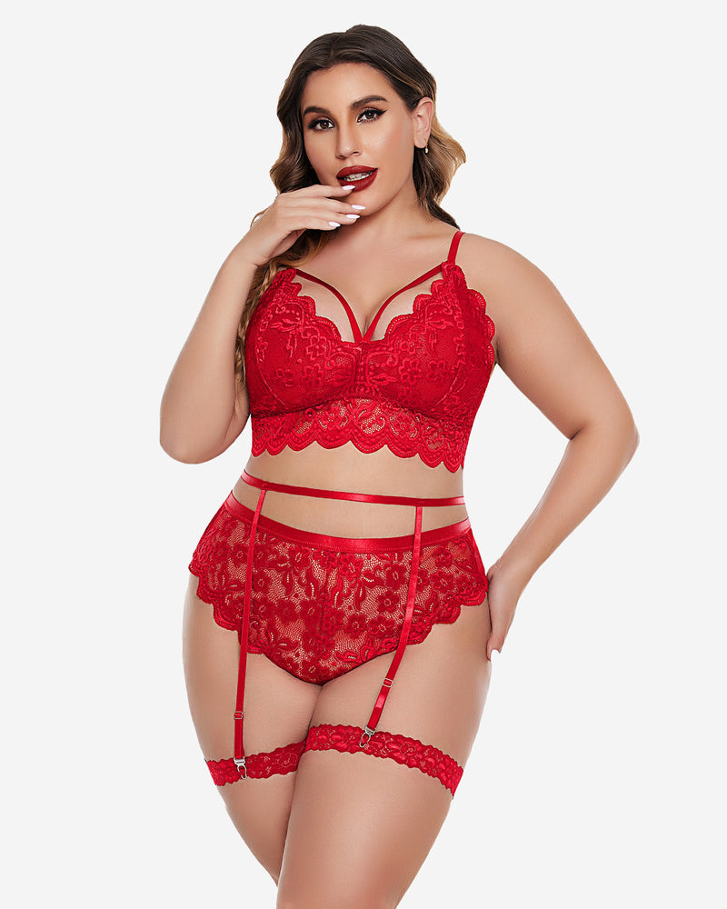 Plus size red lace lingerie set: bralette, high-waisted panties, garter belt. Floral lace.