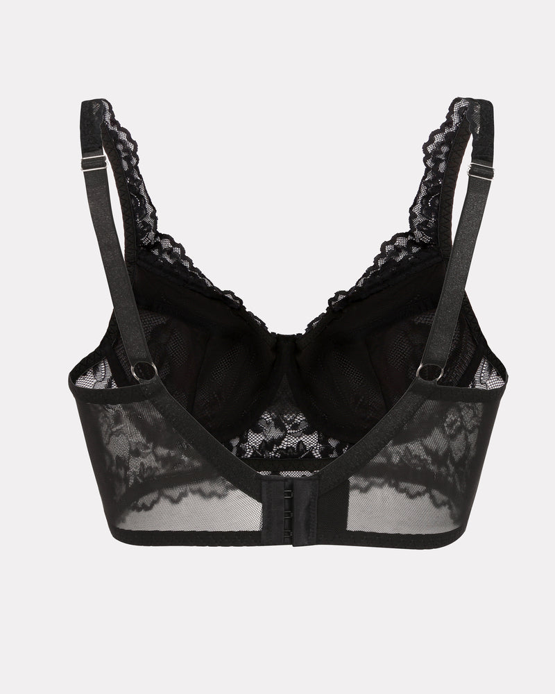 Black lace bralette, underwire, adjustable straps, floral lace. Sexy lingerie for women