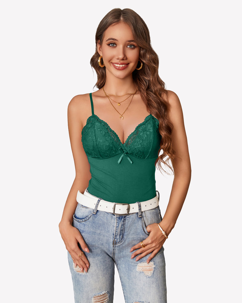 Green lace cami Y2k bralette, spaghetti straps, paired with jeans, casual and chic look.