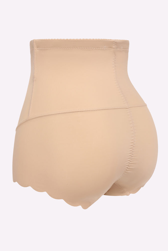 High-waisted nude shapewear with tummy control, seamless design, smooth effect, and scalloped edge.
