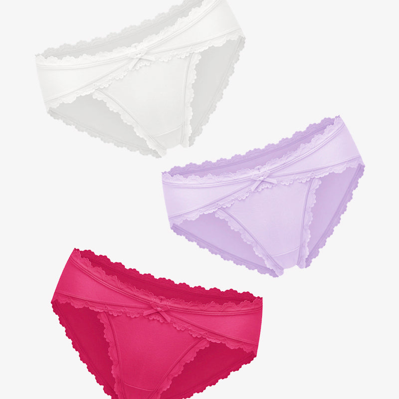 Cotton hipster panties with lace trim in white, lavender, and red, perfect for everyday wear.