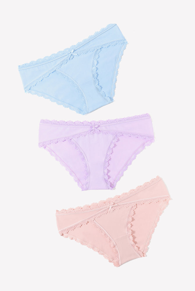 Cotton hipster panties in pastel colors with lace trim and bow detail