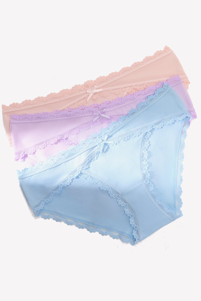 Pastel cotton hipster panties with lace trim and bows for comfortable, everyday wear.