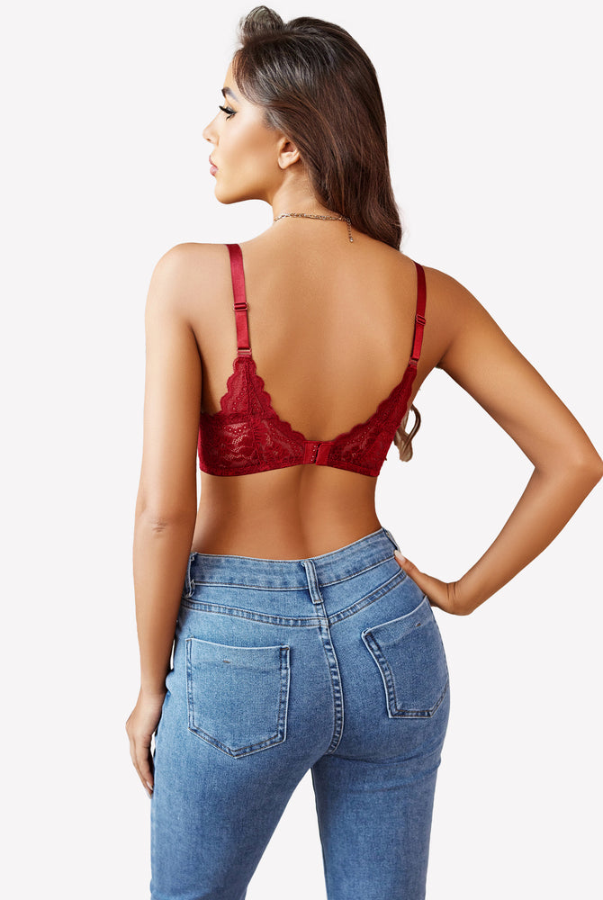 Red lace push-up bralette with underwire, adjustable straps, V-neckline. Sexy lingerie for women.