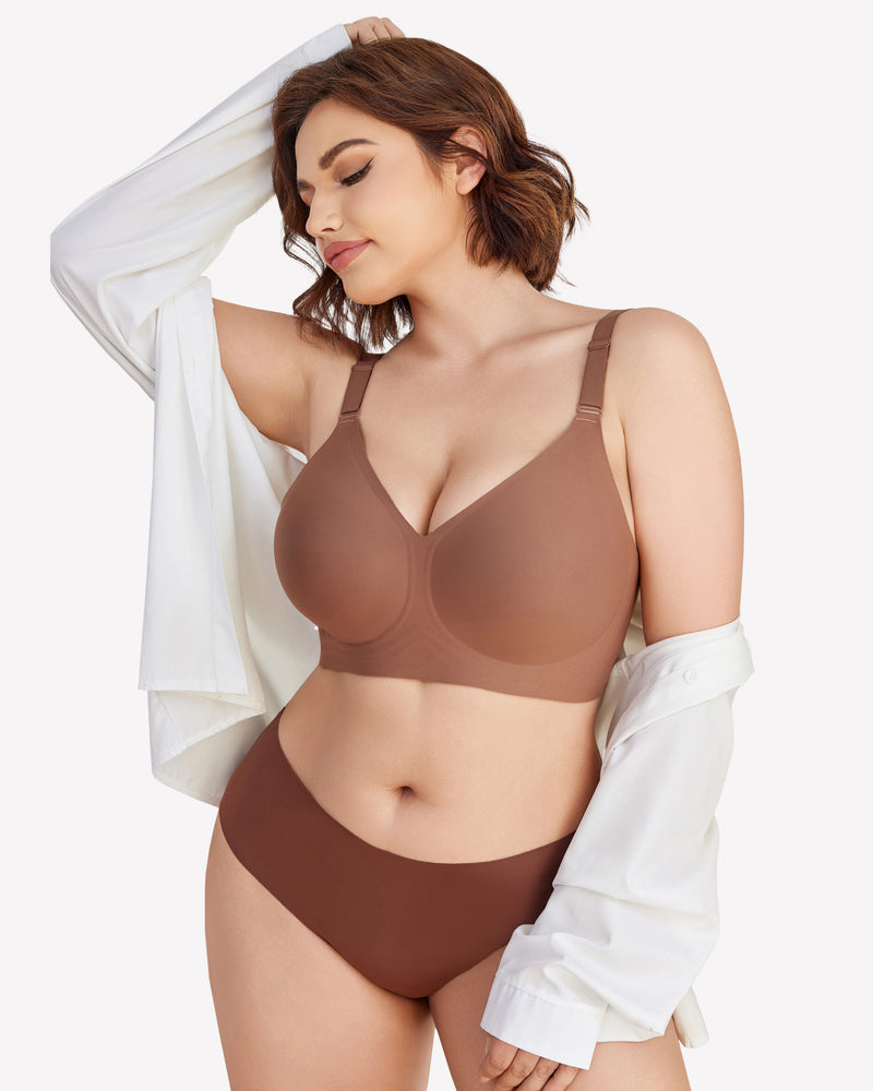 Brown wireless push-up bra, V-neck, full coverage, seamless smoothing, model smiling