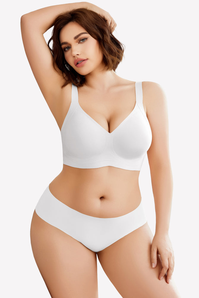 Seamless white bra and underwear set. Comfortable, no underwire design. Perfect for everyday wear.