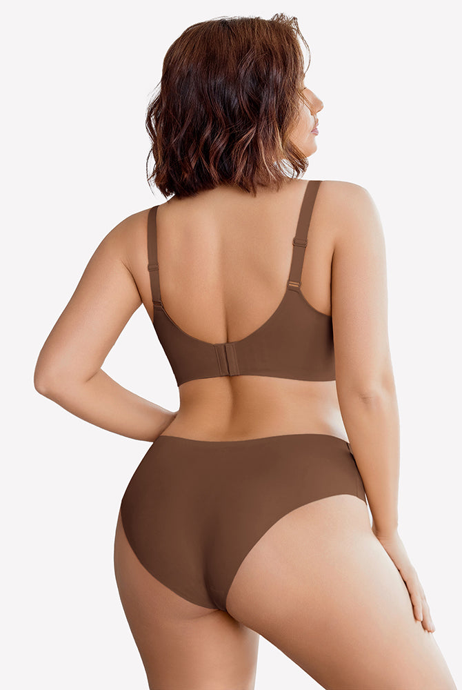 Brown seamless bra and underwear set, offering comfort and support, perfect for everyday wear.