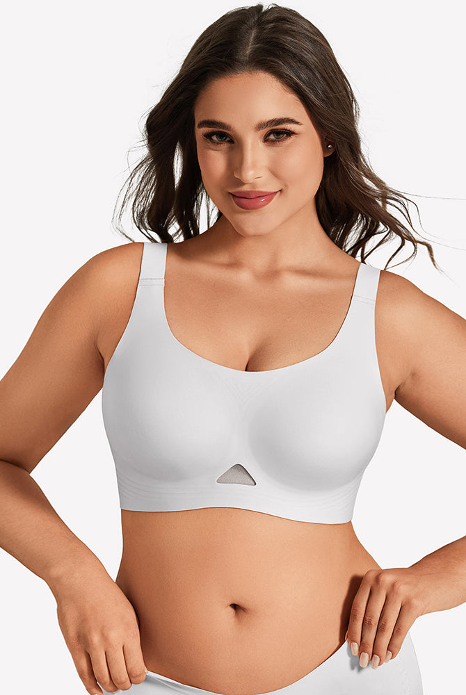 Seamless padded U-neck wireless bralette, white