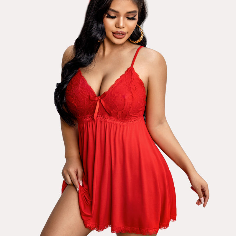 Red lace patchwork V-neck babydoll lingerie with spaghetti straps, comfortable sleepwear