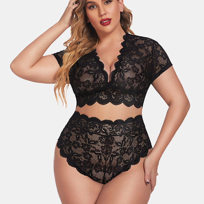 Plus Size Black Lace Lingerie Set, deep V bra and high-waisted shorts, floral lace scallop trim