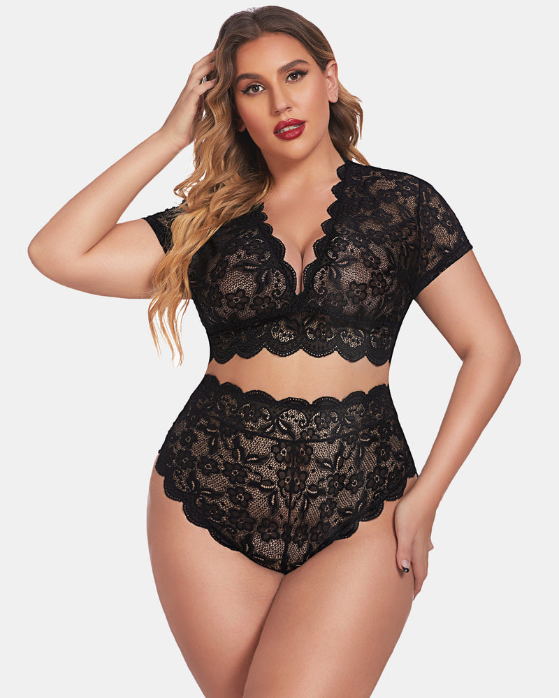 Plus Size Black Lace Lingerie Set, deep V bra and high-waisted shorts, floral lace scallop trim