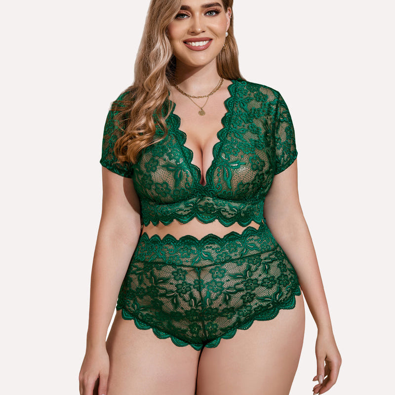 Plus Size Floral Lace Trim Set in Green - Deep V bra and high-waisted shorts