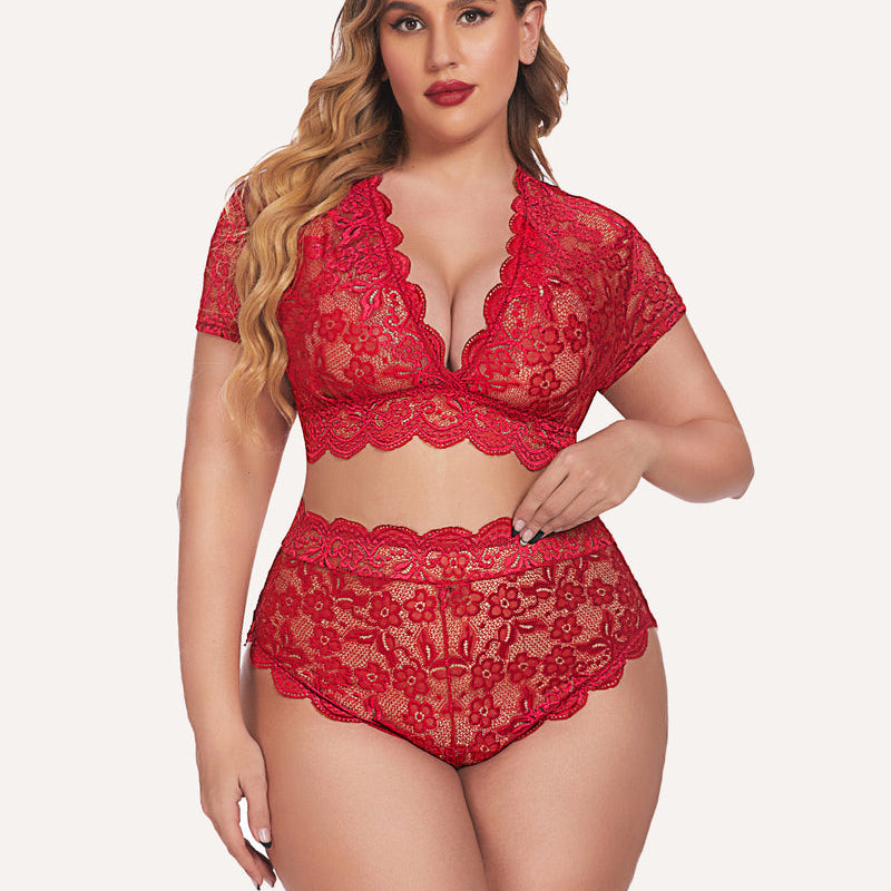 Plus Size Red Floral Lace Lingerie Set - Deep V bra with high-waisted shorts, scalloped trim