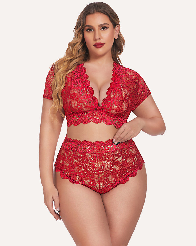 Plus Size Red Floral Lace Lingerie Set - Deep V bra with high-waisted shorts, scalloped trim