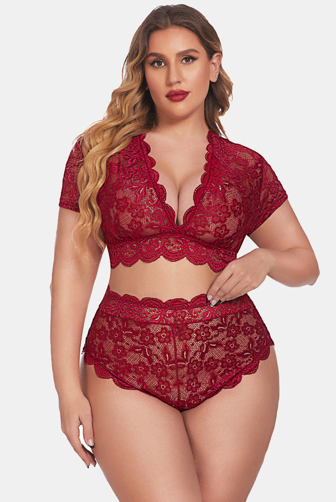 Plus Size Red Floral Lace Lingerie Set with Deep V Bra and High-Waisted Shorts