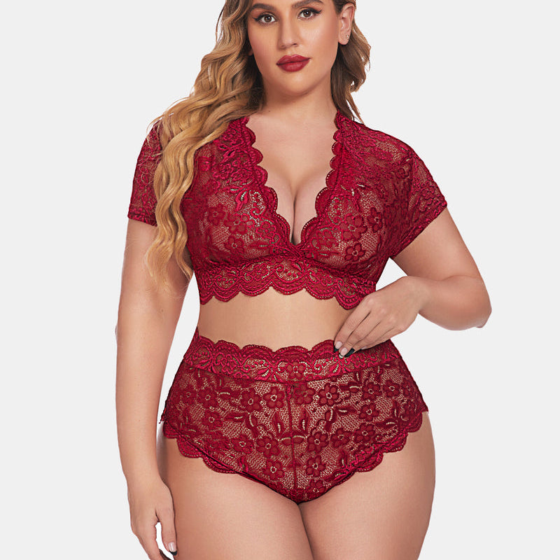 Plus Size Red Floral Lace Lingerie Set with Deep V Bra and High-Waisted Shorts