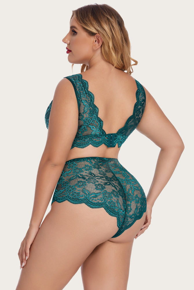Plus size teal lace lingerie set. Halter bralette and high-waisted panty, floral lace details.