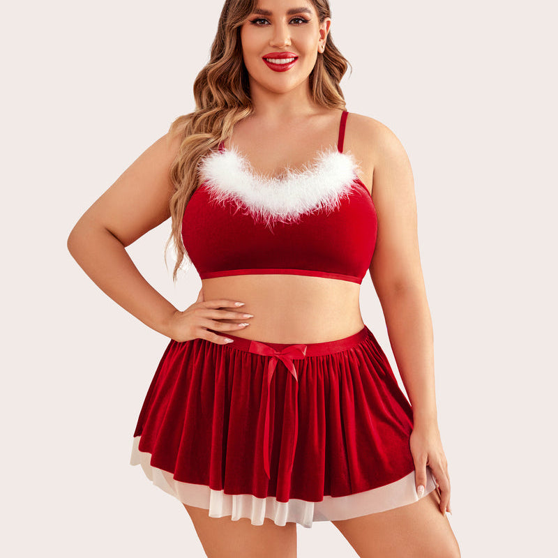 Plus Size Velvet Santa Babydoll Set with Fur Trim and Reindeer Antlers, Perfect for Christmas.