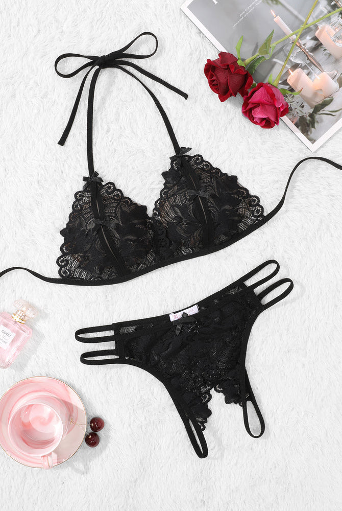 Avidlove black lace halter bra and panty set. Floral lace details, sexy lingerie design, 2-piece set