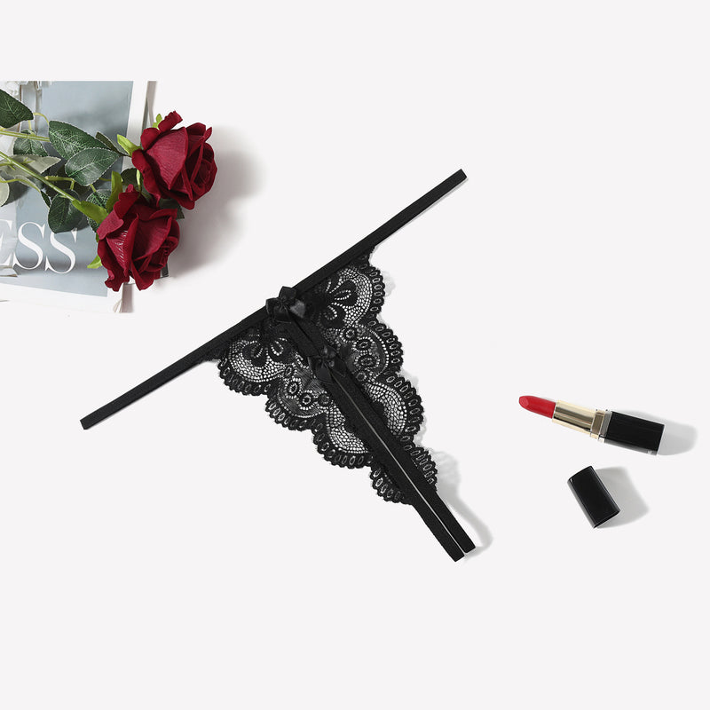 Black lace thong, butterfly design, low-rise, sexy lingerie, Avidlove collection.