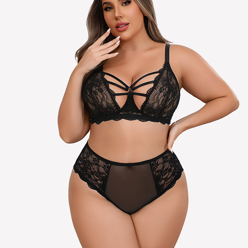 Plus Size Lace Bra Panties Set