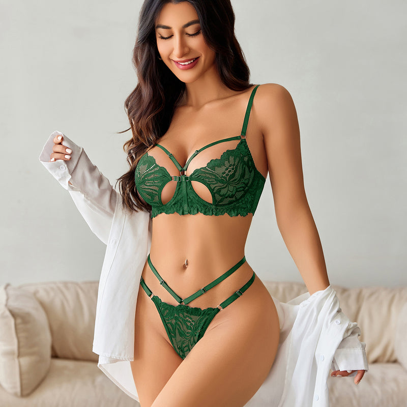 Lace Bra and Panty Set with Butterfly-Shaped Cutout