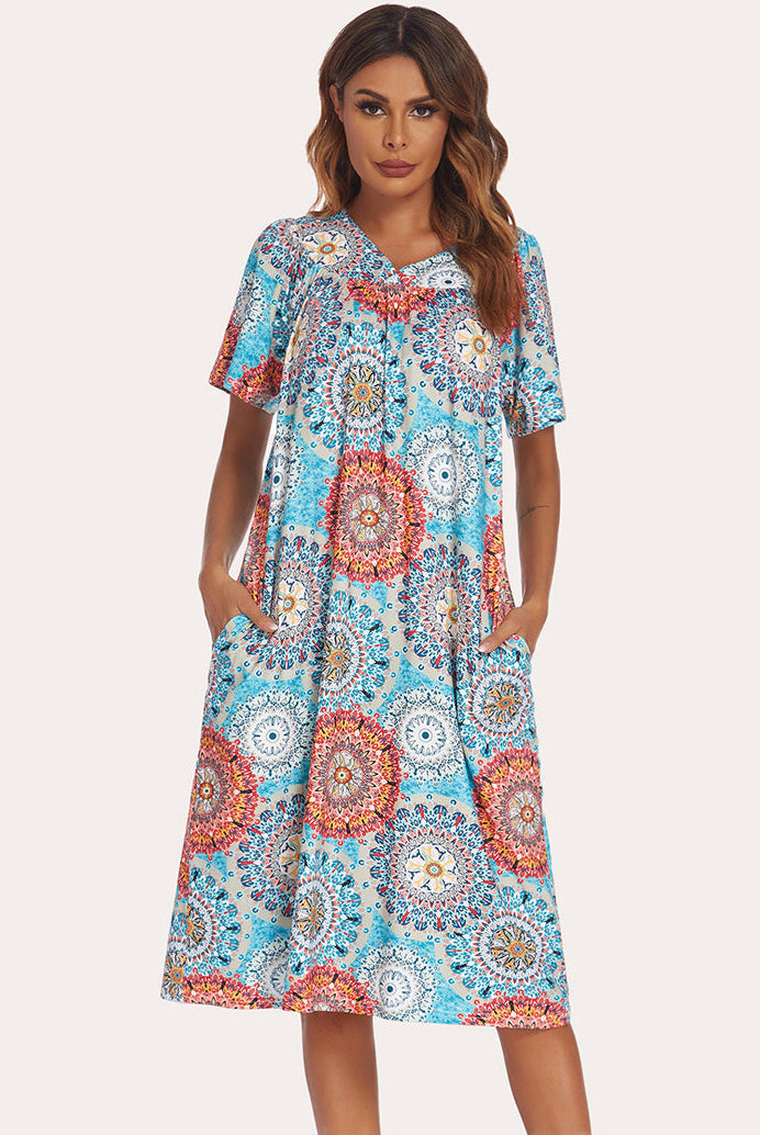 Turquoise short-sleeve nightgown with V-neck and circular medallion print