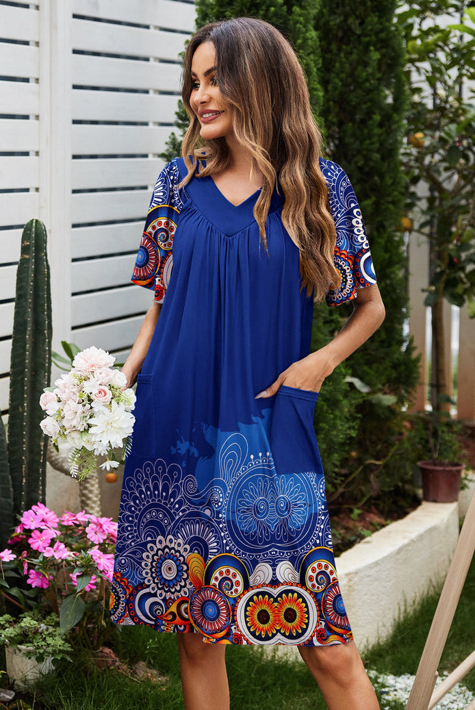 Blue printed nightdress with V-neck, gathered yoke, short sleeves, side pocket, mandala hem