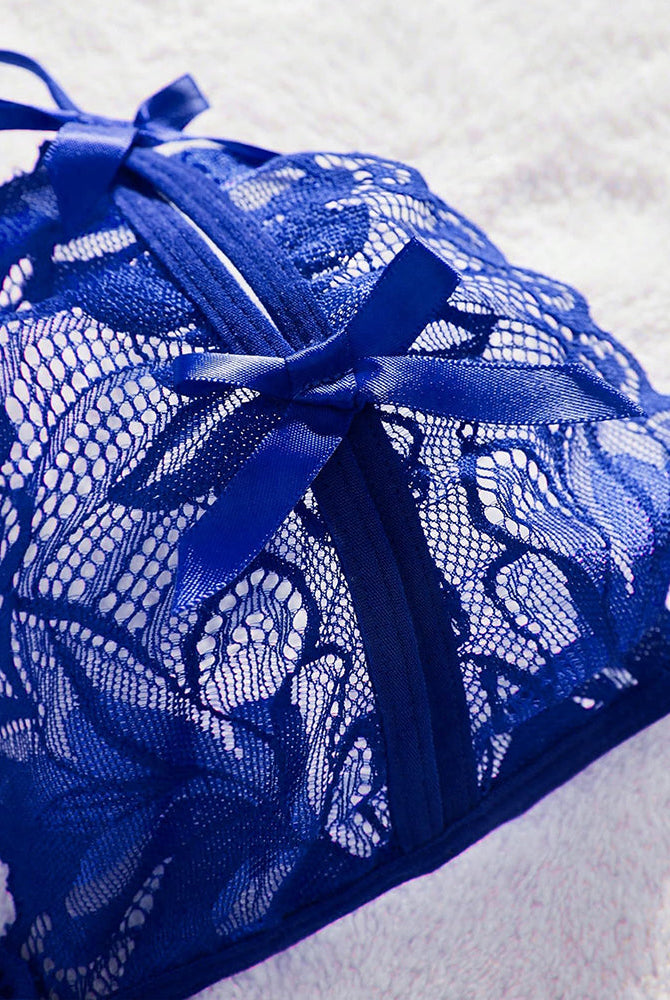 Blue lace halter bra with floral details, Avidlove lingerie. Halter tie design, sexy lingerie.