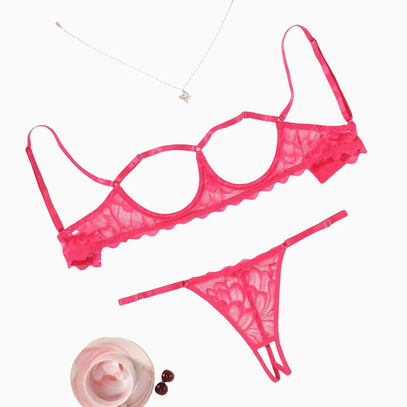 Avidlove pink lace lingerie set: Open bust bra and thong, adjustable straps, perfect lingerie set.