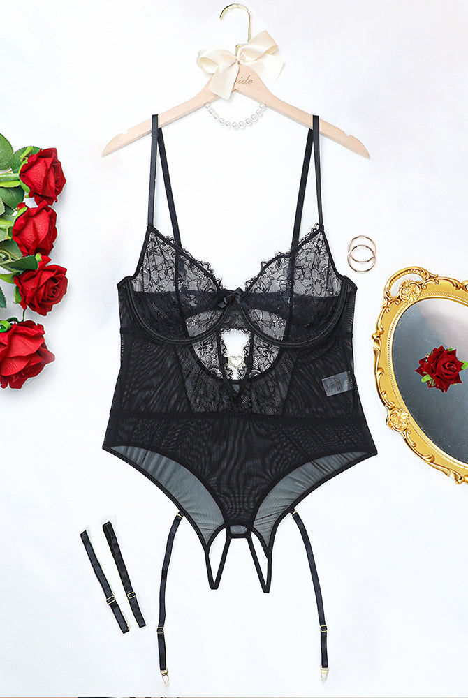 Plus size black floral lace bodysuit set with adjustable straps, elegant lingerie for women