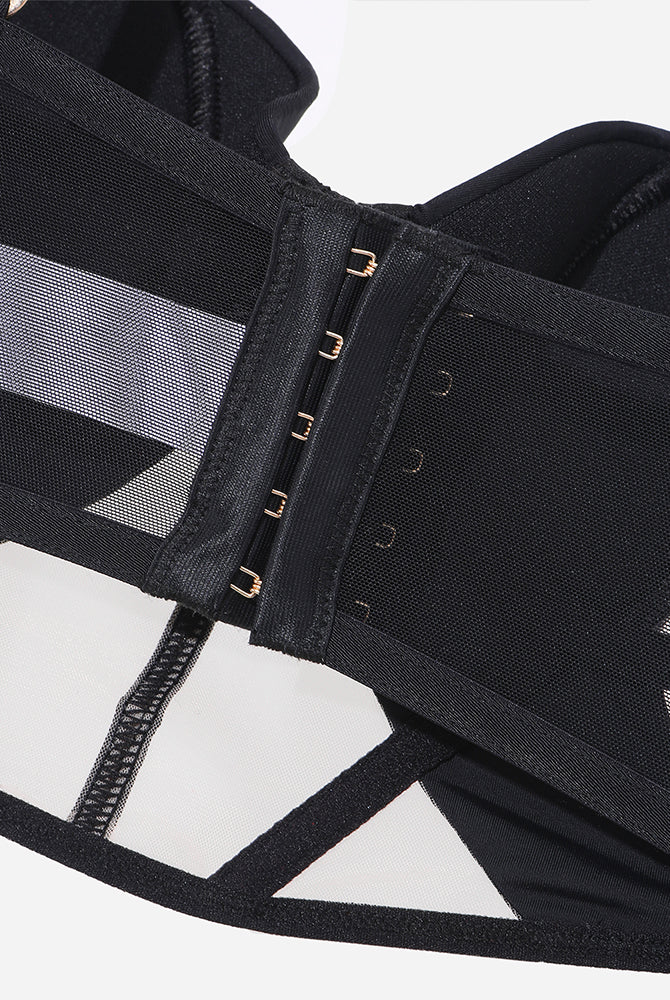 Black mesh bra with adjustable straps and lace details. Sweet and seductive lingerie.