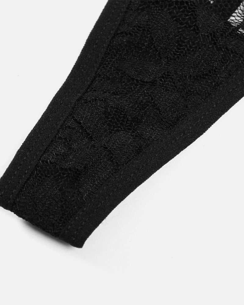 Black lace two-piece set with floral lace detail and low waist, perfect for summer.