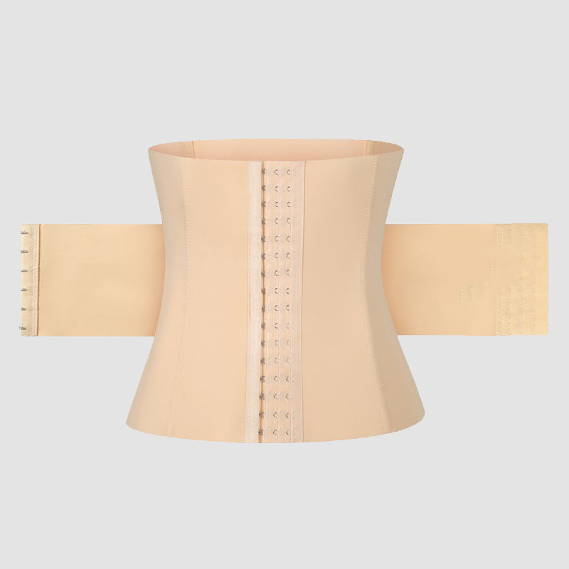 Langes Nachthemd aus Eisseide mit hohem Schlitz