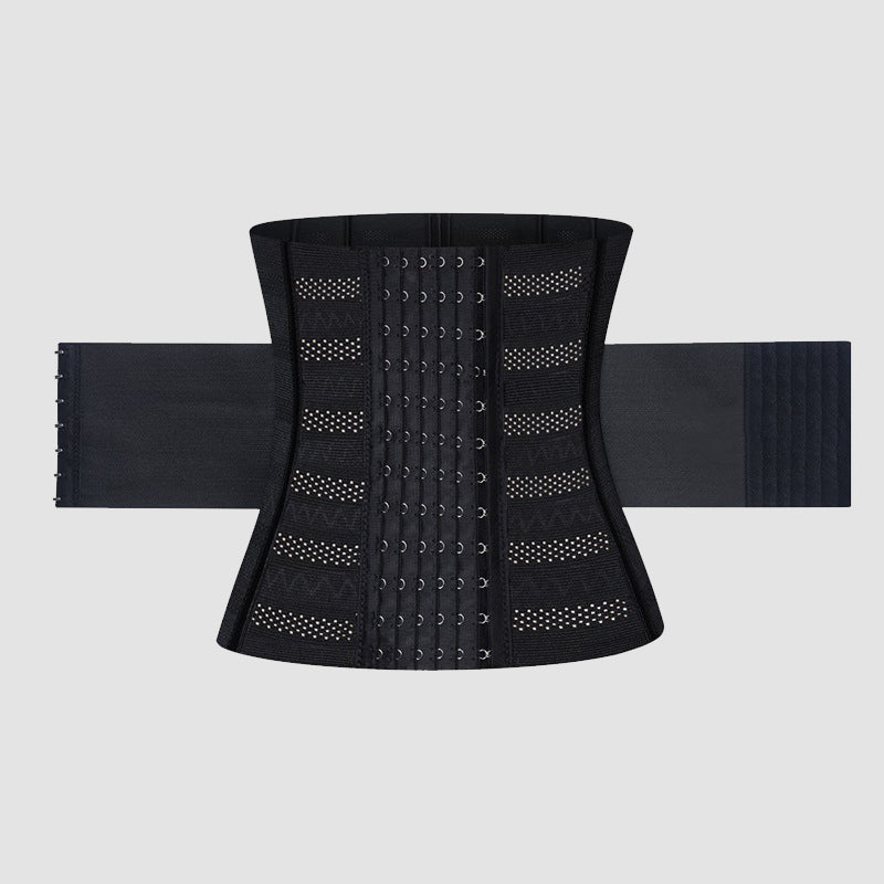 Langes Nachthemd aus Eisseide mit hohem Schlitz