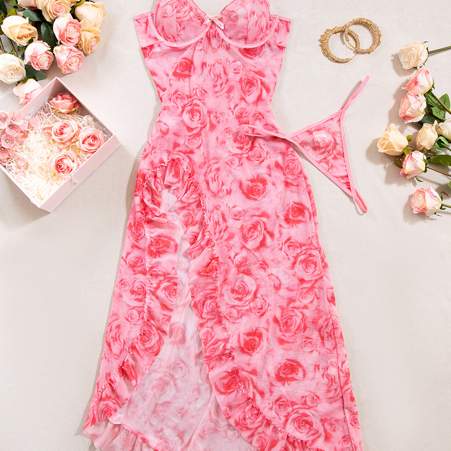 Langes Nachthemd aus Eisseide mit hohem Schlitz