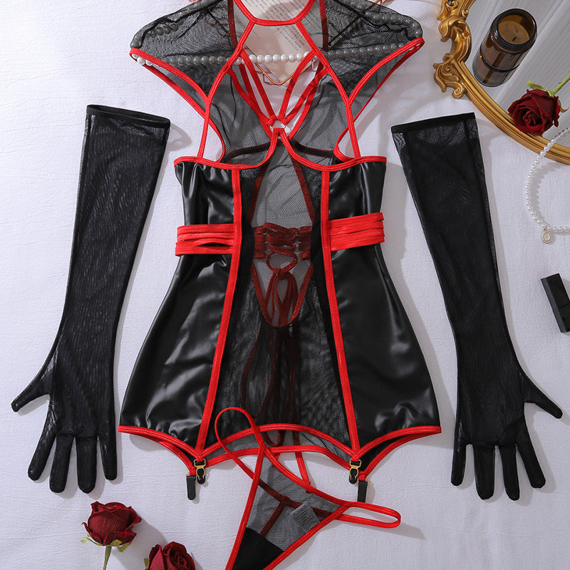 Langes Nachthemd aus Eisseide mit hohem Schlitz