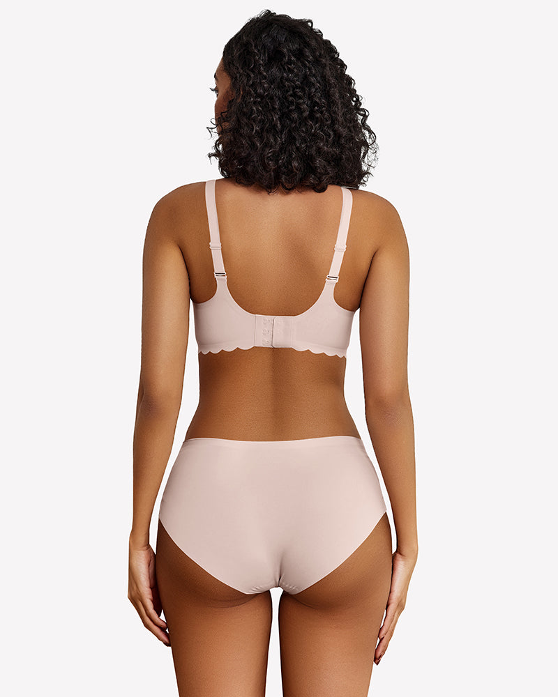Seamless light pink V-neck bra and underwear set with scalloped edges and full coverage