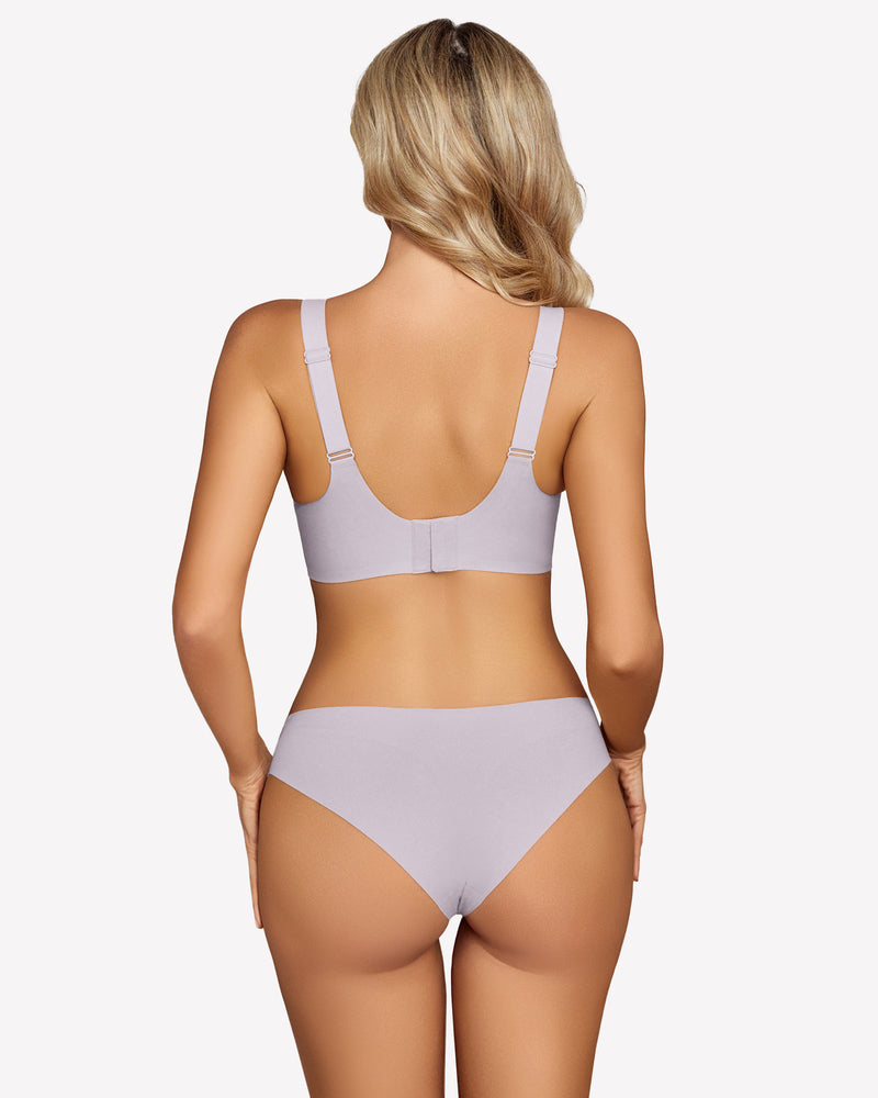Seamless light purple bra and underwear set. Smooth, comfortable fit, adjustable straps.