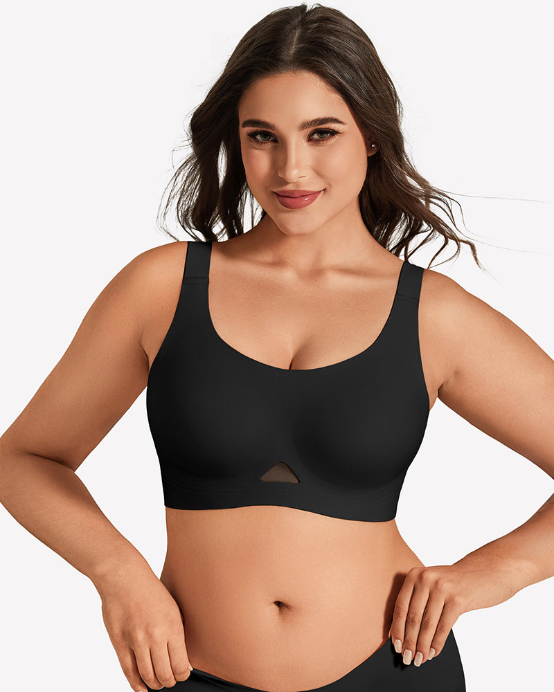Seamless padded U-neck wireless bralette, black