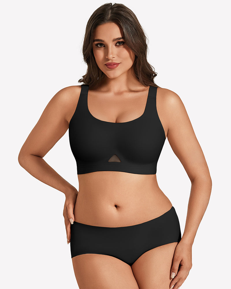 Black seamless padded bralette with U-neck and wireless underband