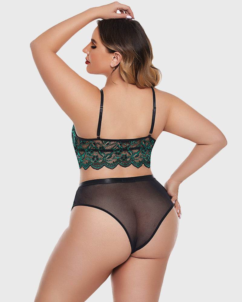 Plus size green lace bra and black panties set, floral lace trim, sexy lingerie