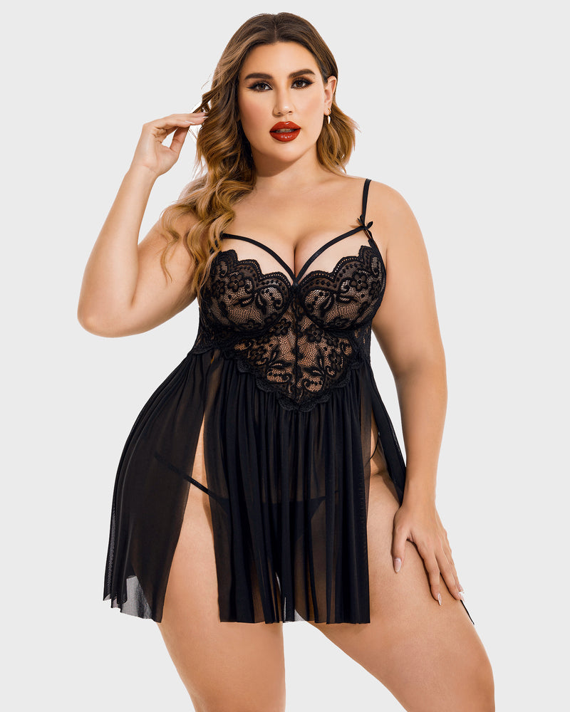 Plus size black lace babydoll lingerie with high slit, scalloped trim, and adjustable straps.