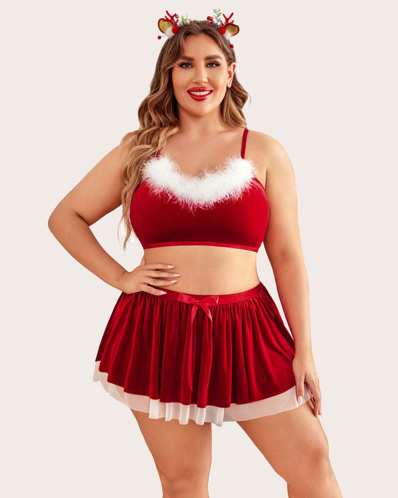 Plus Size Velvet Santa Babydoll Set with Fur Trim and Reindeer Antlers, Perfect for Christmas.