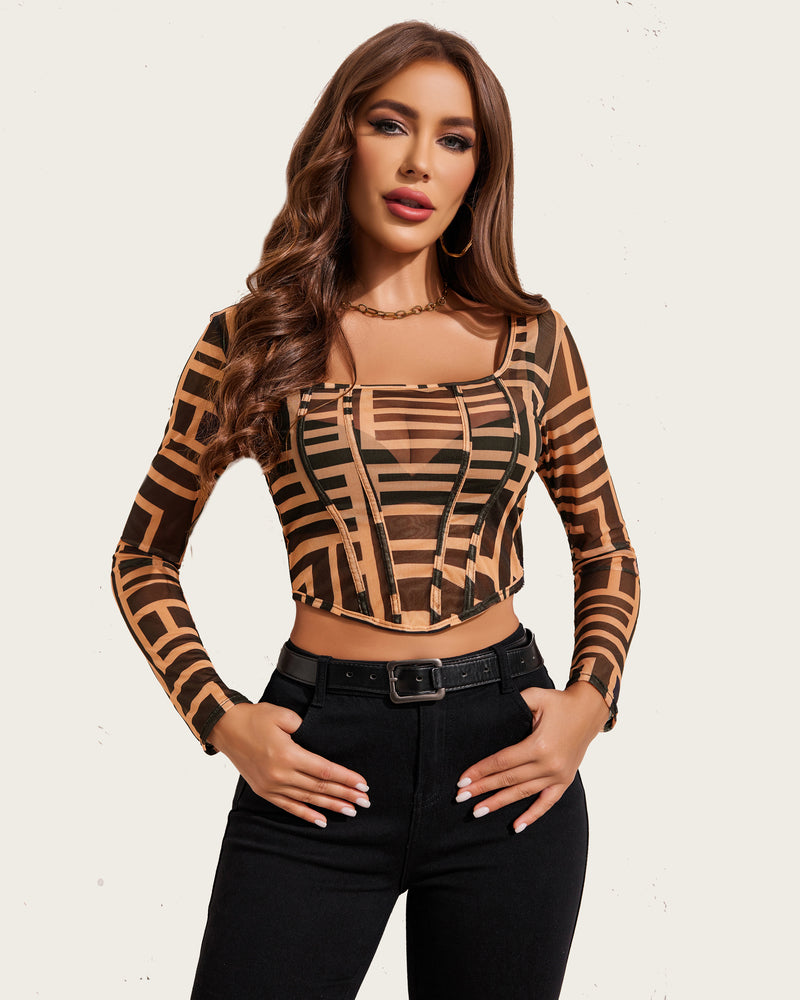 Mesh crop top with geometric pattern, square neck, stylish and comfortable design