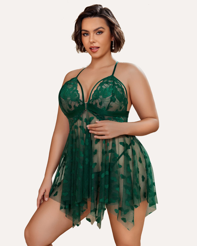 Plus Size Green Lace Babydoll Nightdress with Heart Details, Asymmetrical Hem